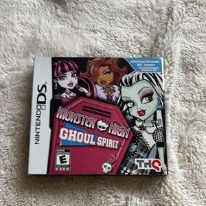 Monster High Ghoul Spirit Nintendo DS - Pink, Black, White